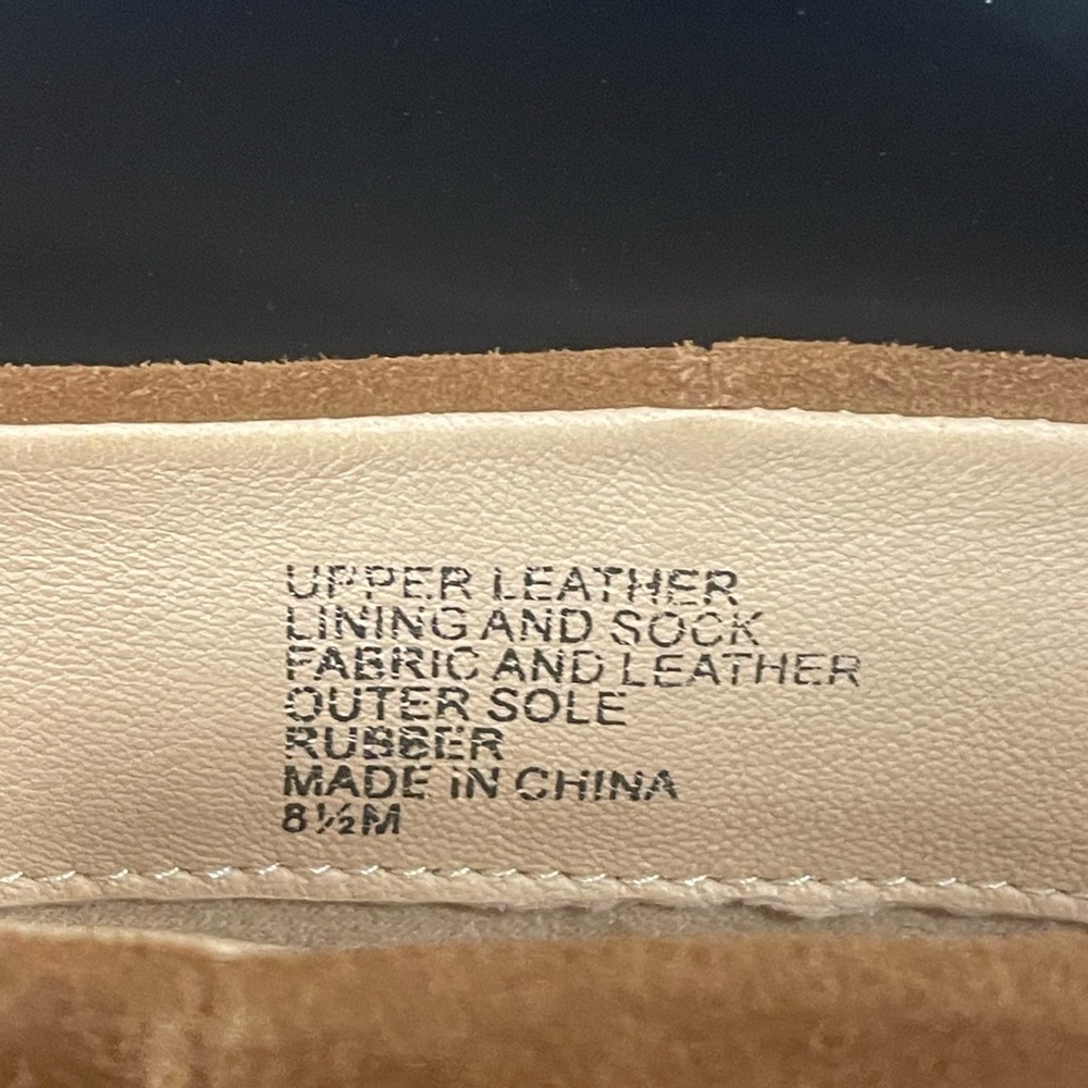 NWOT - Banana Republic - Mid Calf - Suede Slouchy Boots - Picture 4 of 4